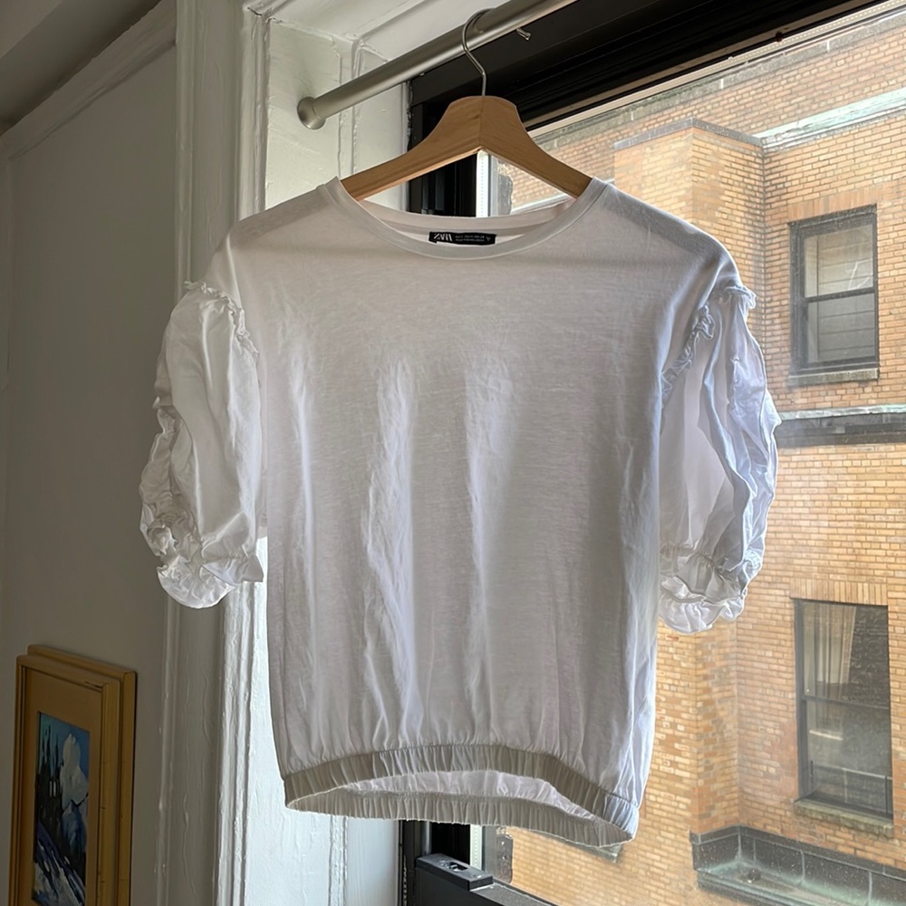 ZARA - Size M, White Shoulder Detail Blouse
